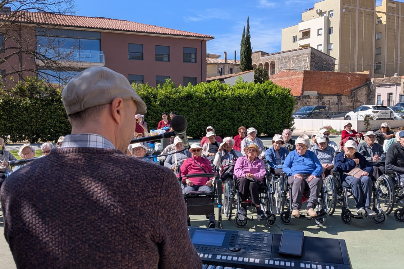 celebrar aniversaris amb la gent gran