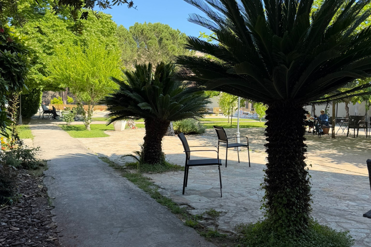 Descans i son en persones grans durant l’estiu